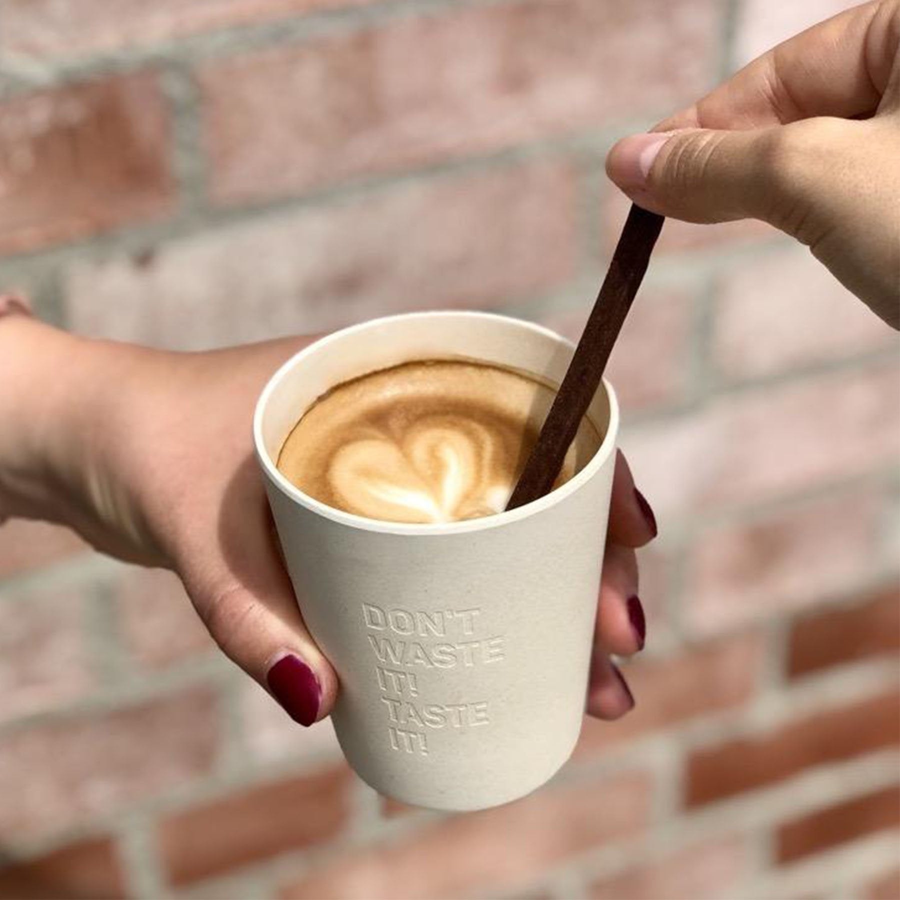 Essbare Rührstäbchen für Kaffee Kakao und Tee