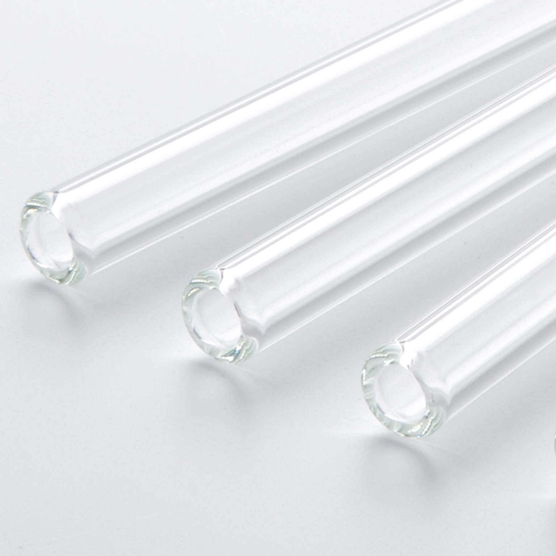 Bruchsichere Trinkhalme aus Glas