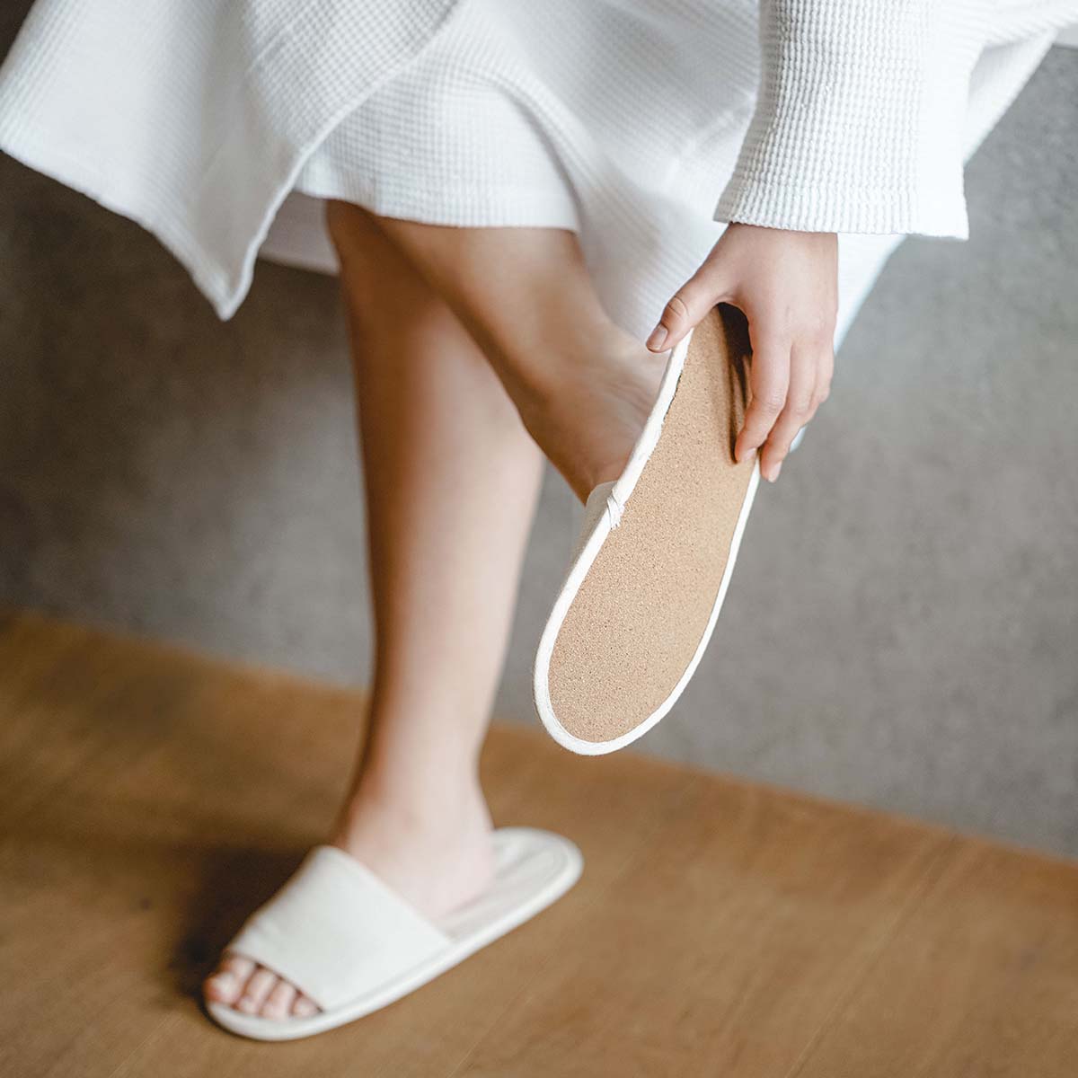 Nachhaltiger Hotelslipper aus Leinen und Kork - Slipper KORK