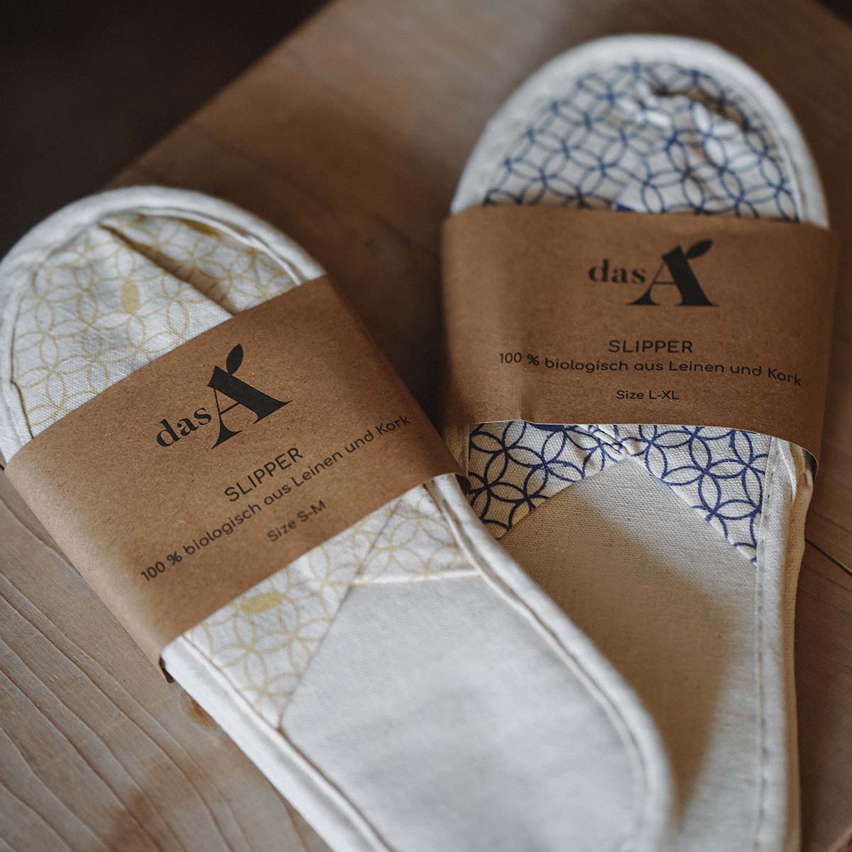 Nachhaltiger Hotelslipper aus Leinen und Kork - Slipper KORK